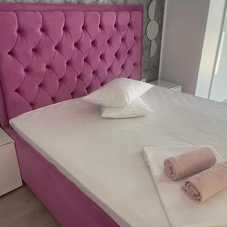 Reyna Sea View Luxury * Constanta