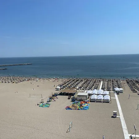 Reyna Sea View Luxury Apartment *