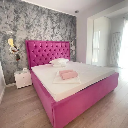 Reyna Sea View Luxury * Constanta
