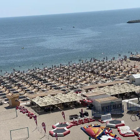 Reyna Sea View Luxury Apartment Constanta